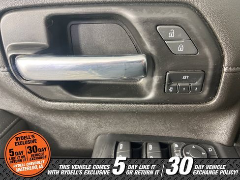 Used 2022 Chevrolet Silverado 2500 LTZ w/ LTZ Plus Package image 20
