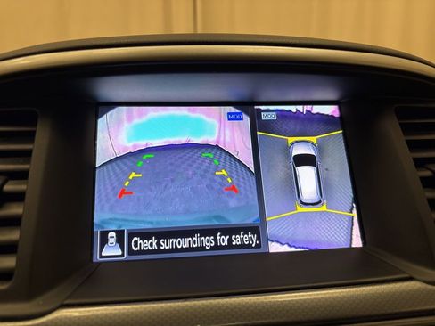 Used 2019 Nissan Pathfinder SL w/ SL Premium Package image 19