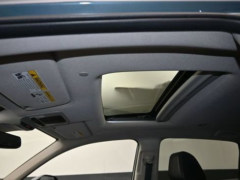 Used 2024 Honda HR-V EX-L image 21