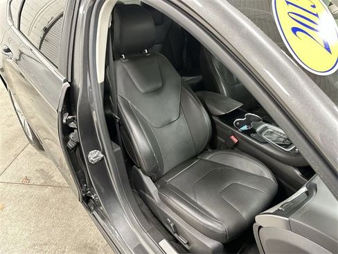 Used 2015 Ford Fusion Titanium image 27