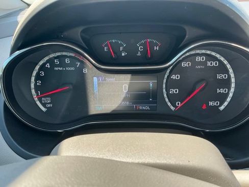 Used 2017 Chevrolet Cruze Premier FWD image 21
