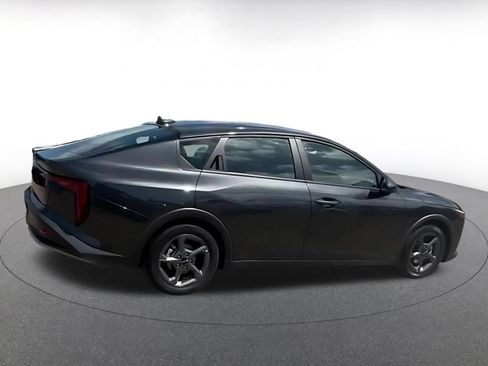Used 2025 Kia K4 FWD image 9