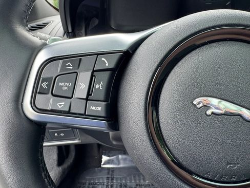 Used 2023 Jaguar F-TYPE Coupe RWD image 30