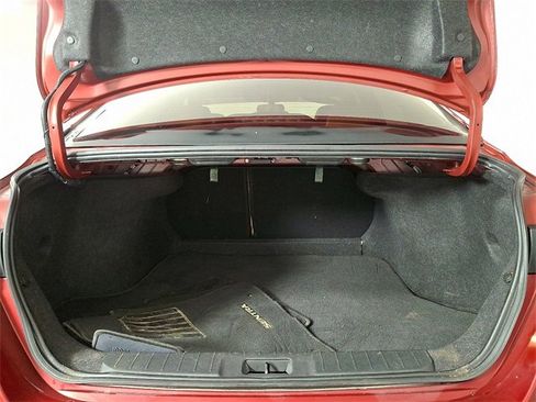 Used 2023 Nissan Sentra SV w/ SV Premium Package image 29