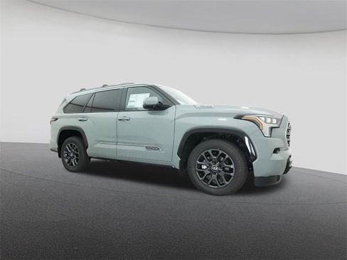 New 2026 Toyota Sequoia Platinum image 28