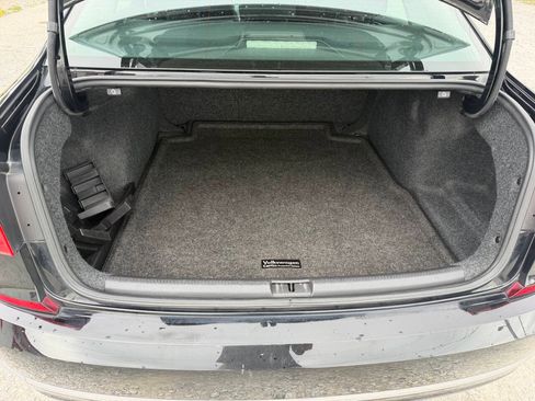 Used 2016 Volkswagen Passat 1.8T S FWD image 18
