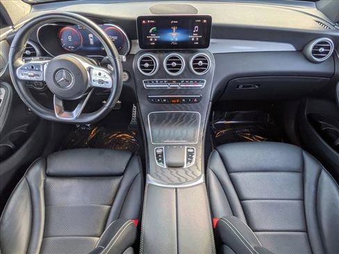 Used 2021 Mercedes-Benz GLC 300 image 17