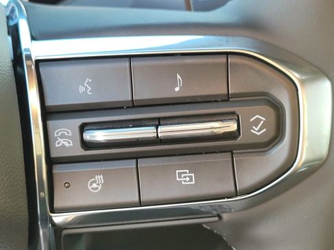 New 2026 GMC Yukon XL Denali w/ Denali Reserve Package image 22