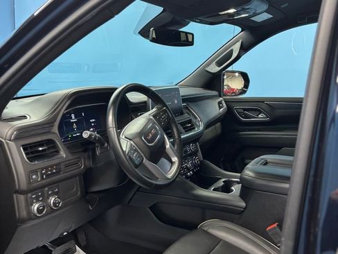 Used 2023 GMC Yukon SLT AWD/4WD image 10