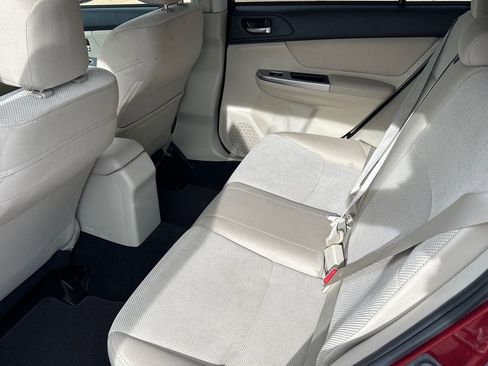 Used 2015 Subaru Crosstrek 2.0i Premium image 10