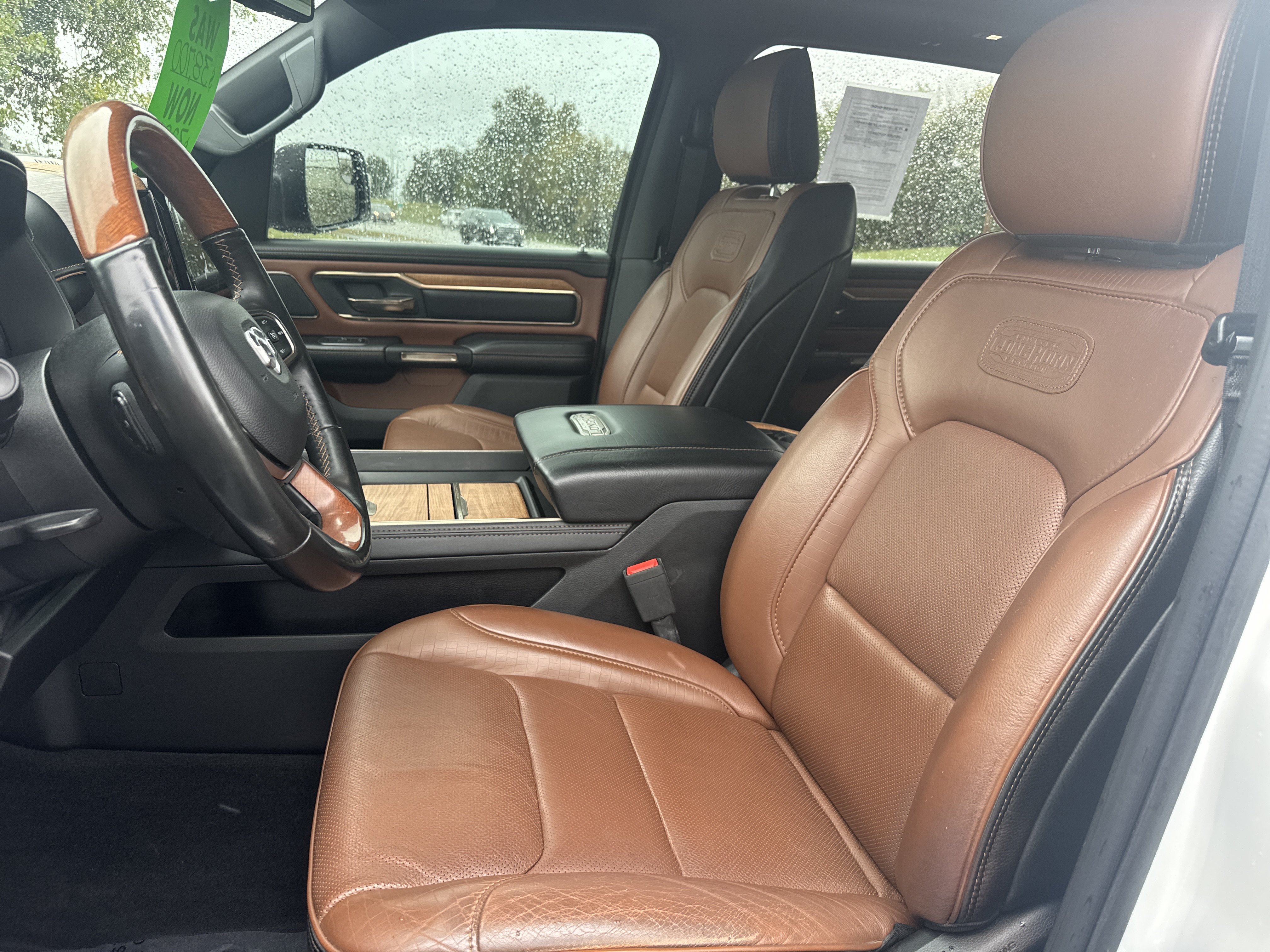 Used 2021 RAM 1500 Limited AWD/4WD image 3