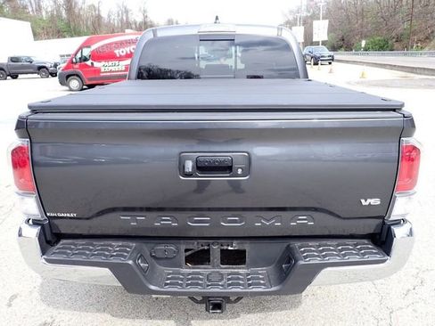 Certified 2023 Toyota Tacoma TRD Off-Road image 4