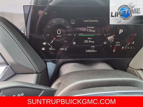 Used 2025 GMC Yukon Denali image 23