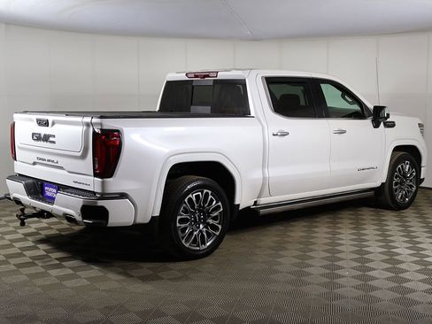 Used 2024 GMC Sierra 1500 Denali Ultimate AWD/4WD image 15