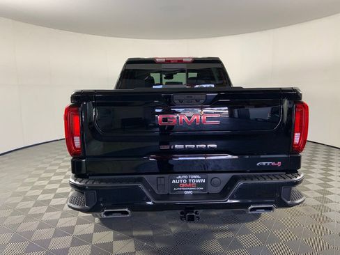 Used 2025 GMC Sierra 1500 AT4 w/ AT4 Premium Package image 8