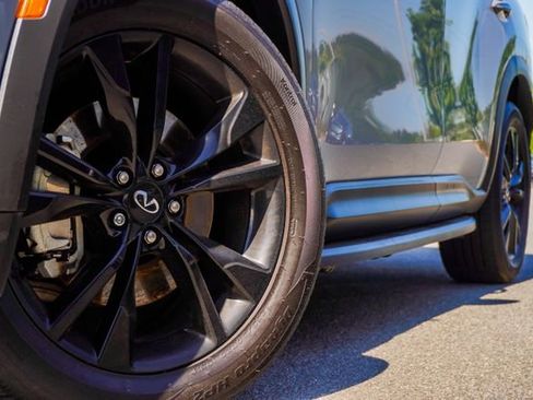 Used 2025 INFINITI QX60 Luxe w/ Black Edition AWD/4WD image 3