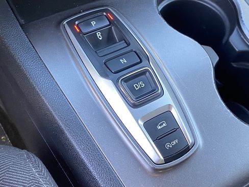 Used 2022 Honda Pilot Sport image 24