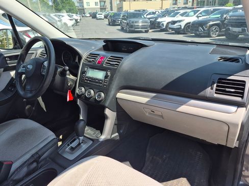 Used 2015 Subaru Forester 2.5i Premium w/ Popular Package #2 AWD/4WD image 31