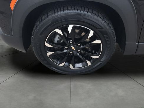 Certified 2022 Chevrolet TrailBlazer LT w/ Confidence II Package FWD image 17