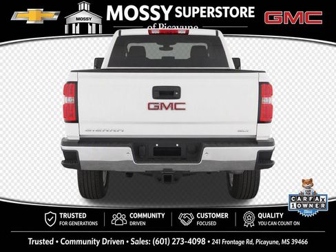 Used 2017 GMC Sierra 2500 SLT w/ Suspension Package, Off-Road AWD/4WD image 9