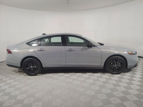 Certified 2025 Honda Accord SE image 8