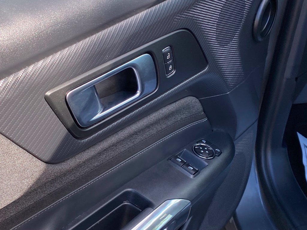 Used 2024 Ford Mustang Coupe RWD image 11