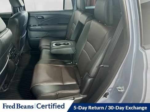 Used 2025 Honda Passport Black Edition image 19
