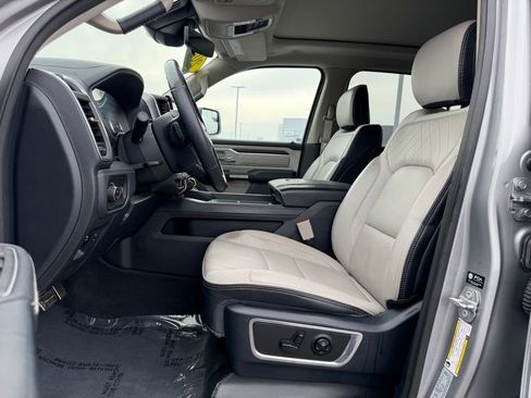 Used 2022 RAM 1500 Limited image 13