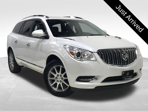 Used 2017 Buick Enclave Convenience FWD image 1