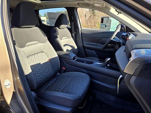 New 2026 Nissan Kicks SV w/ SV Premium Package image 13