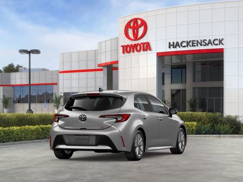 New 2026 Toyota Corolla SE image 9