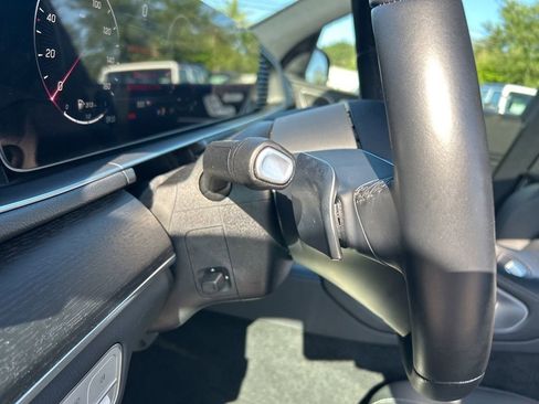 Used 2025 Mercedes-Benz GLE 350 4MATIC image 39