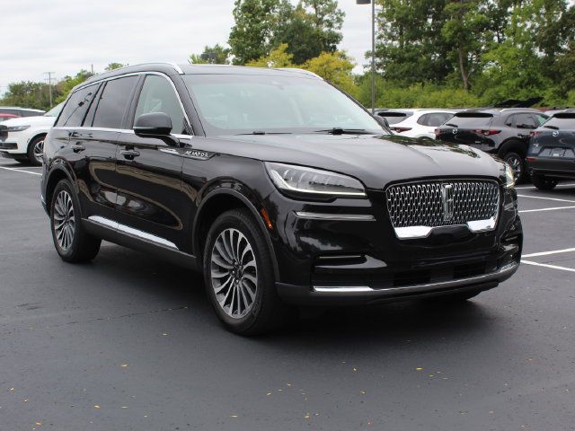 Used 2023 Lincoln Aviator Reserve w/ Elements Package Plus AWD/4WD image 1