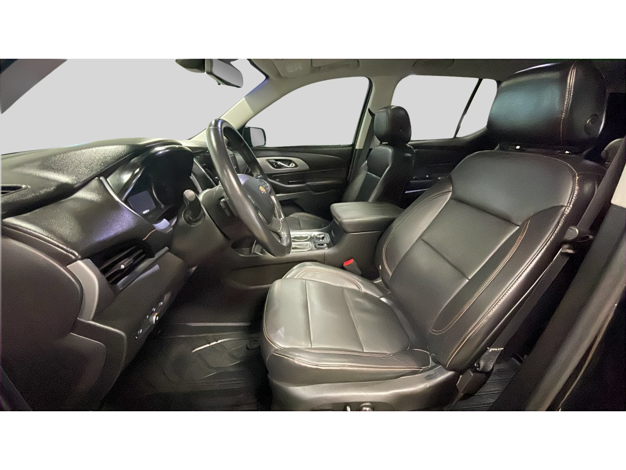Used 2019 Chevrolet Traverse RS AWD/4WD image 12