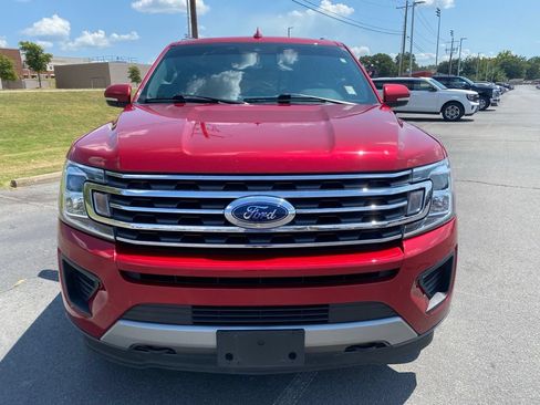 Used 2021 Ford Expedition Max XLT AWD/4WD image 2