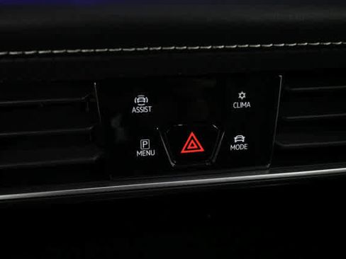 Used 2024 Volkswagen Atlas Cross Sport SEL Premium R-Line image 30