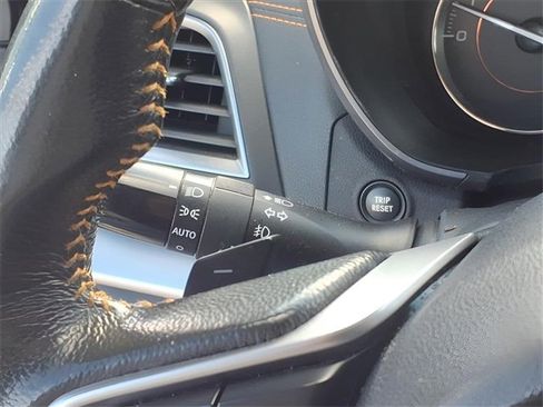 Used 2022 Subaru Crosstrek 2.5i Limited image 16