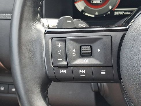 Certified 2023 Nissan Pathfinder Platinum AWD/4WD image 25