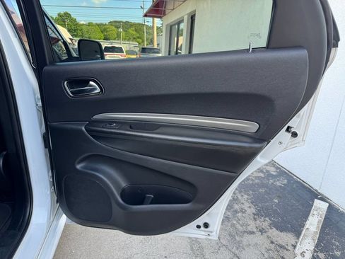 Used 2018 Dodge Durango GT AWD/4WD image 26