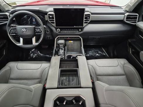 Used 2022 Toyota Tundra Limited image 10