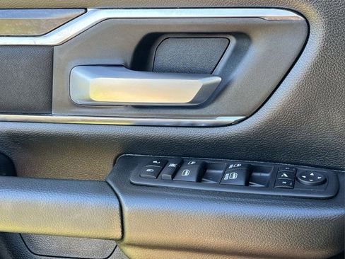 Used 2024 RAM 1500 Lone Star image 24