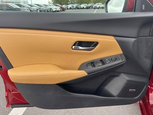 New 2025 Nissan Sentra SV w/ SV Premium Package image 11