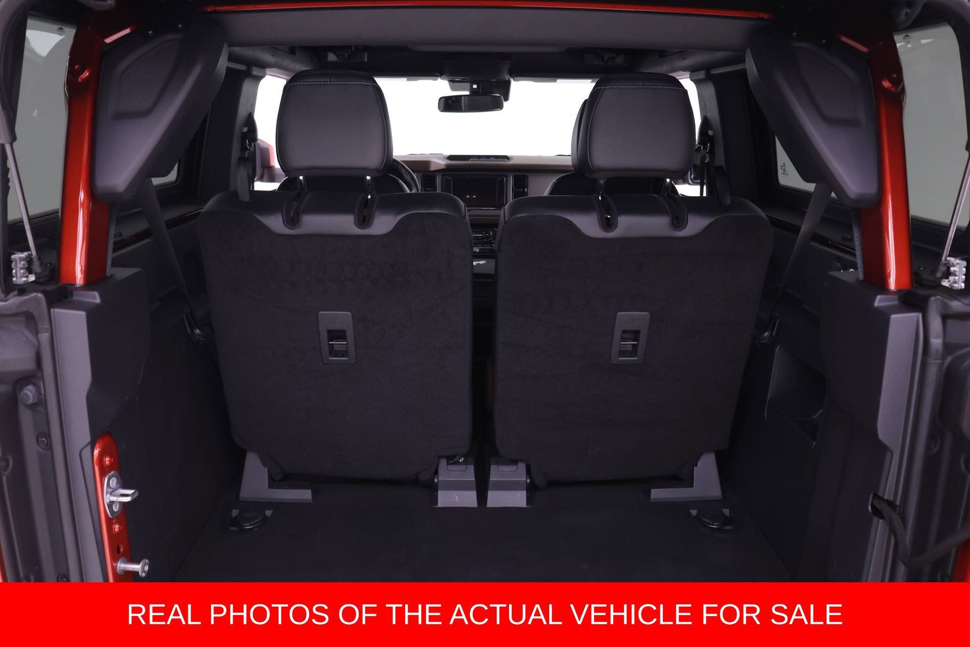 Used 2022 Ford Bronco Outer Banks AWD/4WD image 14