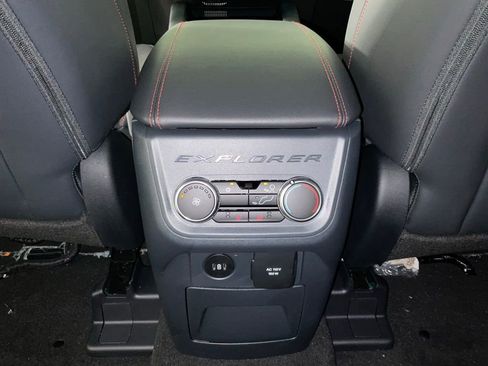 New 2026 Ford Explorer ST-Line w/ ST-Line Street Pack RWD image 18
