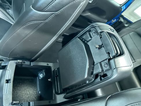 Used 2023 Jeep Wrangler Sahara w/ Cold Weather Group image 28