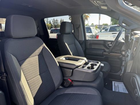 Used 2021 Chevrolet Silverado 3500 LT AWD/4WD image 12