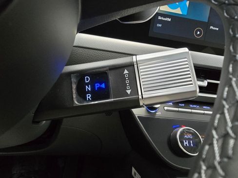 New 2026 Hyundai Sonata SEL AWD/4WD image 32