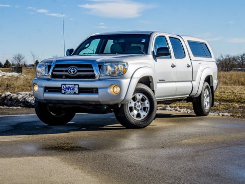 Used 2010 Toyota Tacoma 4x4 Double Cab V6 image 35