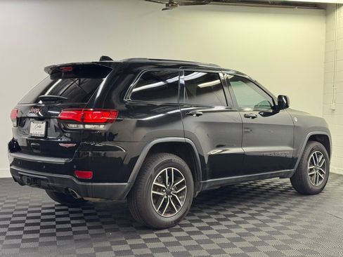 Used 2021 Jeep Grand Cherokee Trailhawk w/ Trailhawk Luxury Group image 2