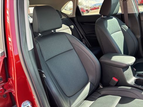 Used 2025 Kia Seltos SX image 26